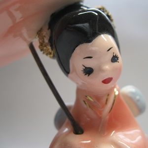 Josef Originals Figurine Geisha with Umbrella